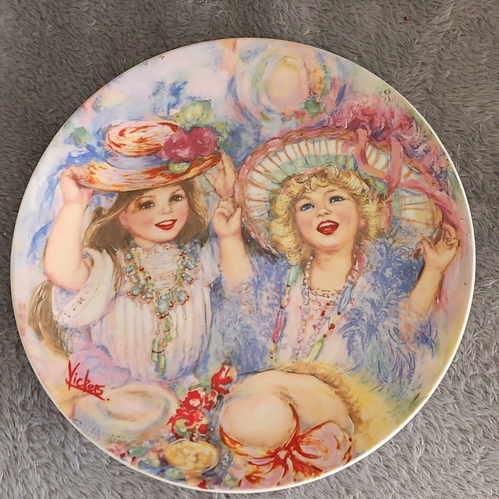 Wedgwood Queen's Ware Plate - Cream